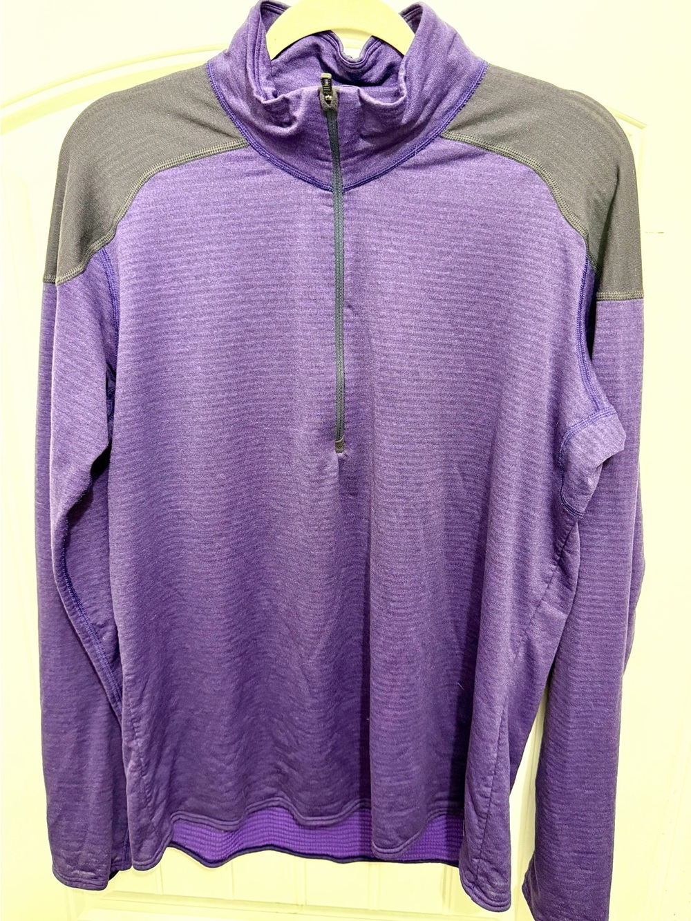 Patagonia Men’s Capaline Midlayer 1/2 Zip, Purple Striped, XL, Baselayer